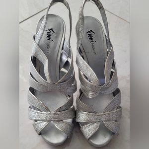 FIONI NIGHT SILVER METALLIC GLITTER HEELS